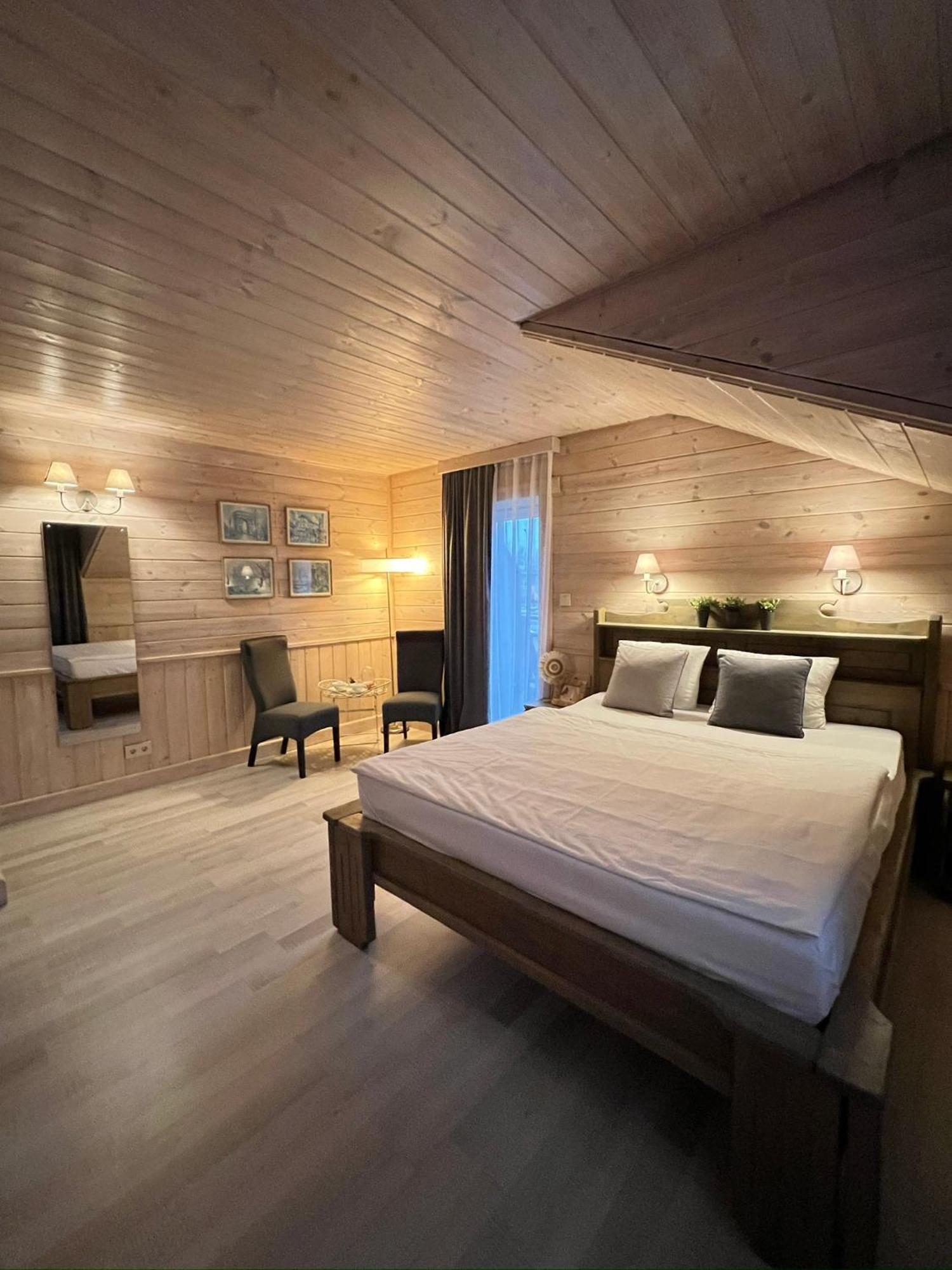 Agate Hotel Озолниеки Экстерьер фото