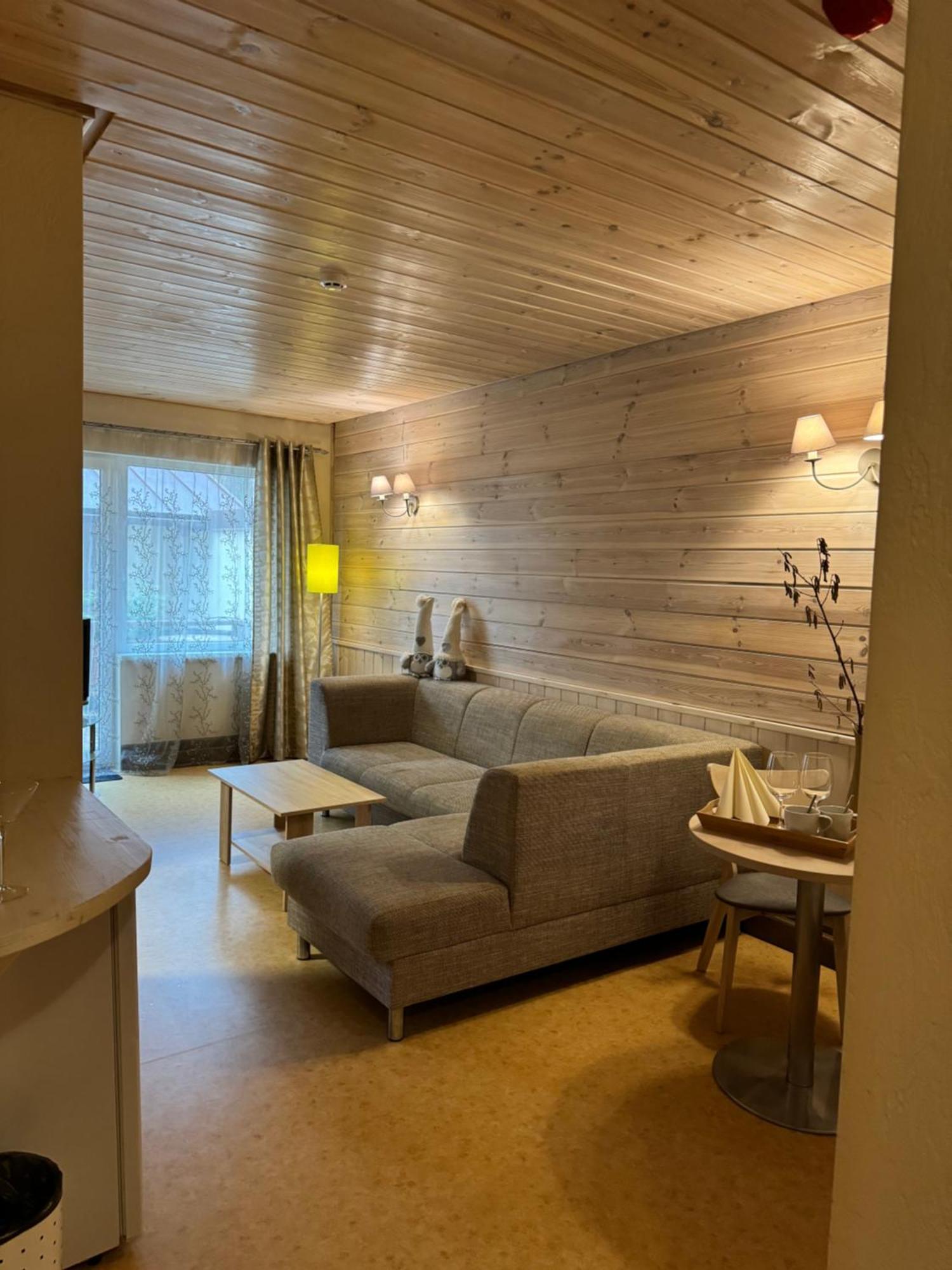 Agate Hotel Озолниеки Экстерьер фото